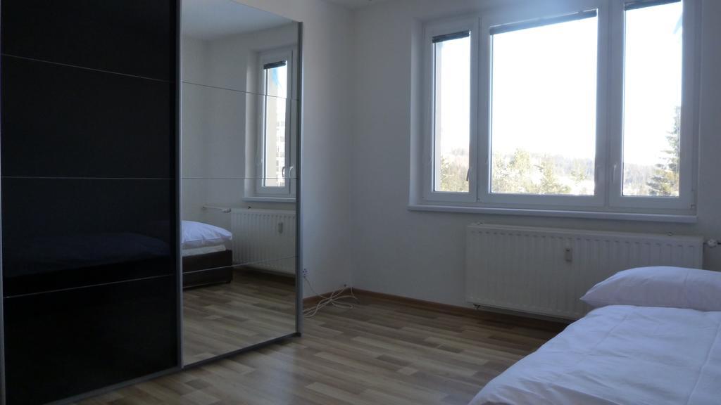 Apartmanovy Byt Pri Zubacke Štrba Rum bild